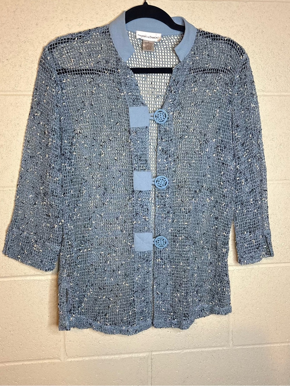 Drapers and Damon’s blue knit cardigan women’s size s